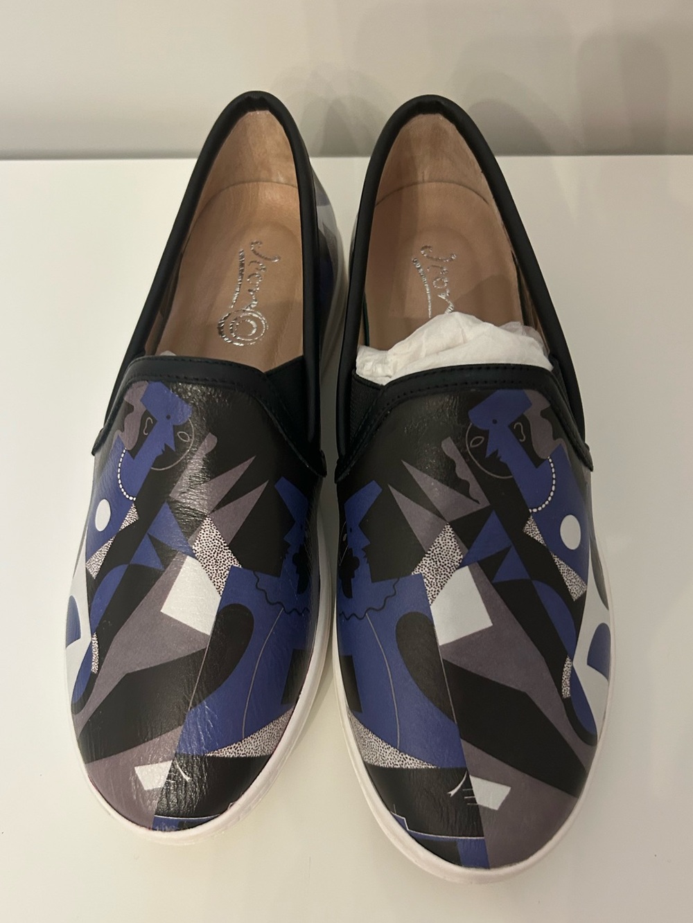 Icon Shoes Picasso Art Cubist Print Leather Slip-On Sneakers Size 6 NWT